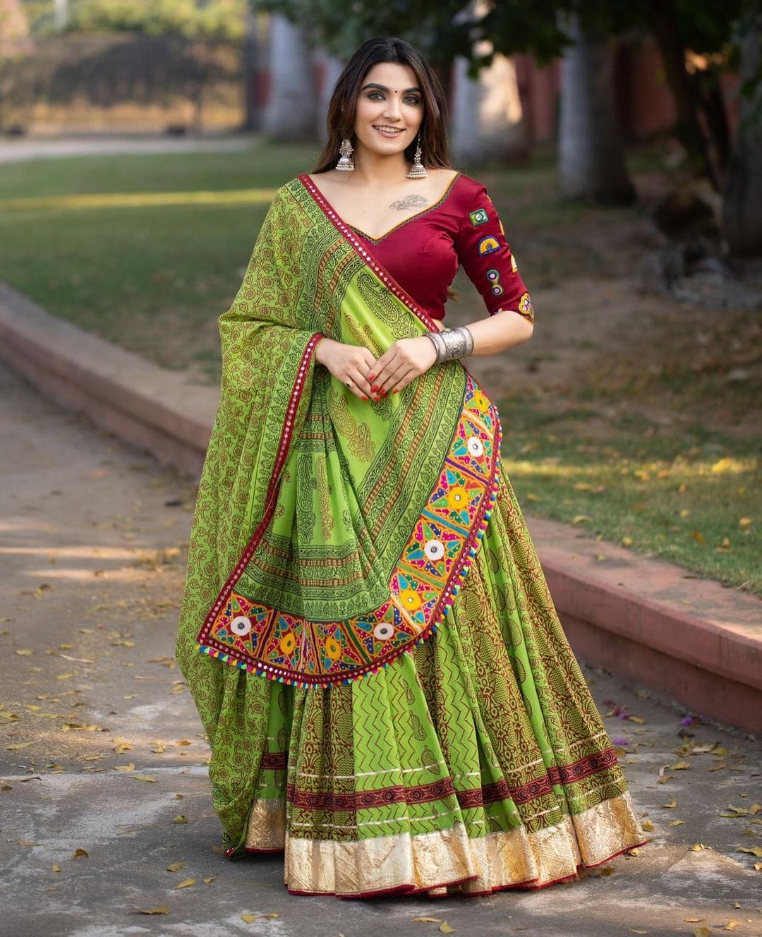 Adorable Exclusive Wedding Wear Lehenga Choli Designs